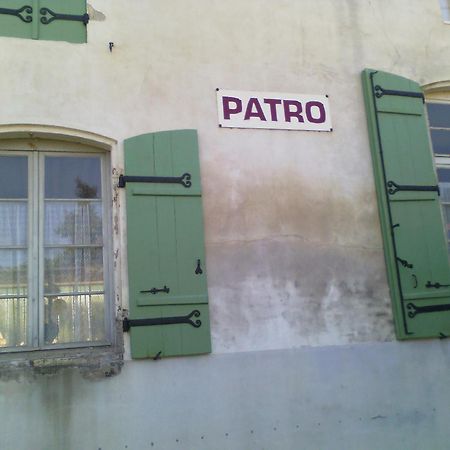 L'Ancien Patronage Pension Caumont-sur-Garonne Buitenkant foto