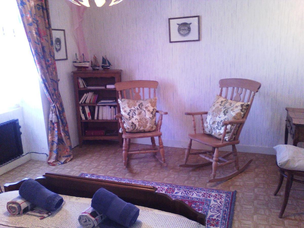 L'Ancien Patronage Pension Caumont-sur-Garonne Buitenkant foto